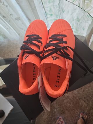 Botas futbol niño Nemeziz
