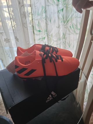 Botas futbol niño Nemeziz