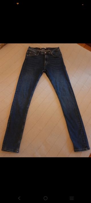 Pantalón vaquero Zara