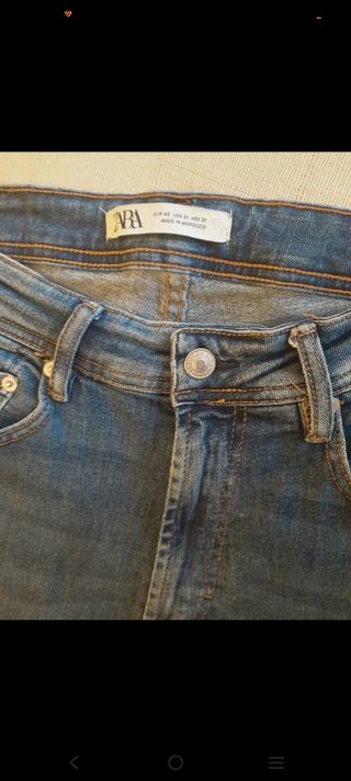 Pantalón vaquero Zara
