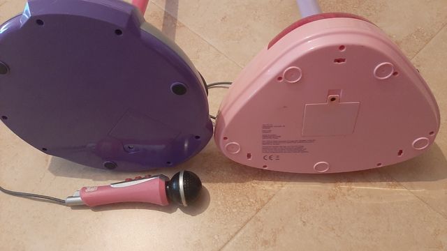 Micrófonos de juguete