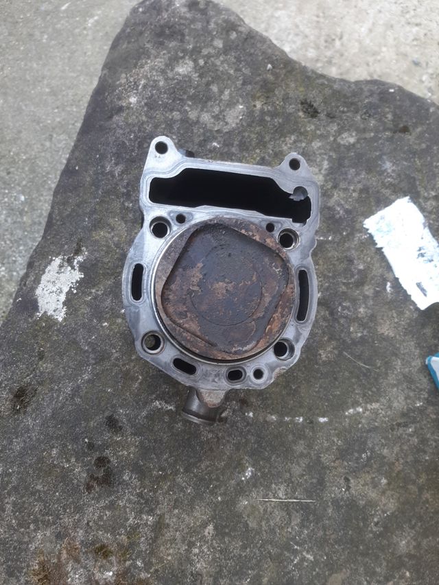 KIT CILINDRO Y PISTON PIAGGIO MP3 300 HP