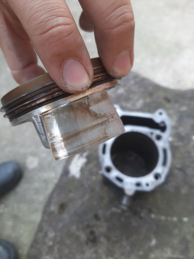 KIT CILINDRO Y PISTON PIAGGIO MP3 300 HP