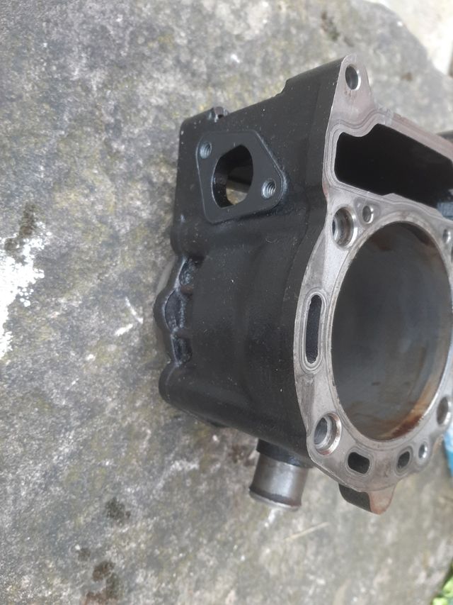 KIT CILINDRO Y PISTON PIAGGIO MP3 300 HP