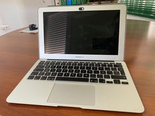 MacBook Air (11 pulgadas) Apple