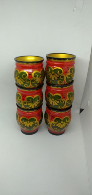 Bicchieri in legno dipinti a mano - Russia