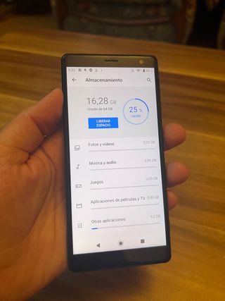 Sony XZ2 
