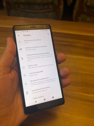 Sony XZ2 