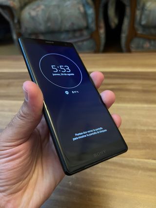 Sony XZ2 