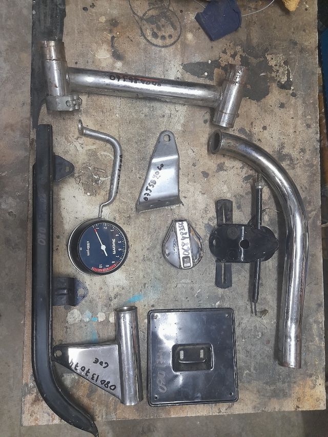 Repuestos ducati darmah 900