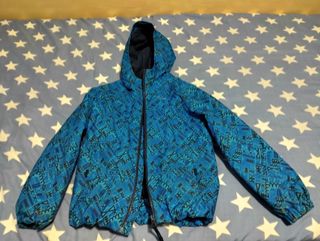 Chaqueta cortavientos y anorak talla 10 años