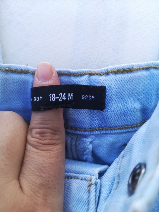 Pantalon vaquero ajustado niño talla 18-24 m 92cm