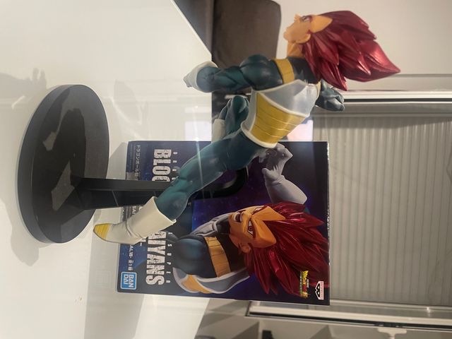 DRAGON BALL Vegetta Ssj God Figura