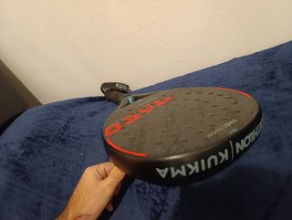 Pala de padel Kuikma 990 Hybrid control.