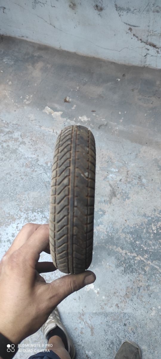 Neumático para patinete eléctrico