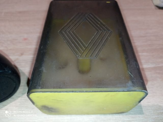 Caja de luces Renault 