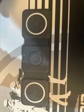 Cargador Inalámbrico 3 En 1  IPhone COLOR BLANCO