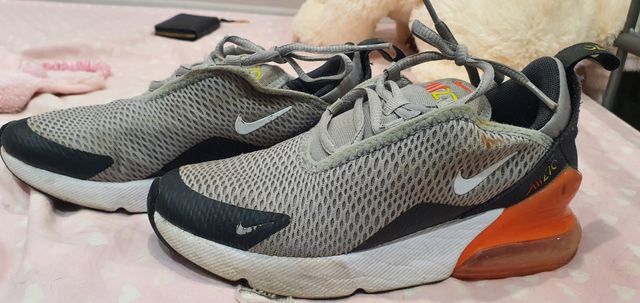 Nike 270. N.33  originales