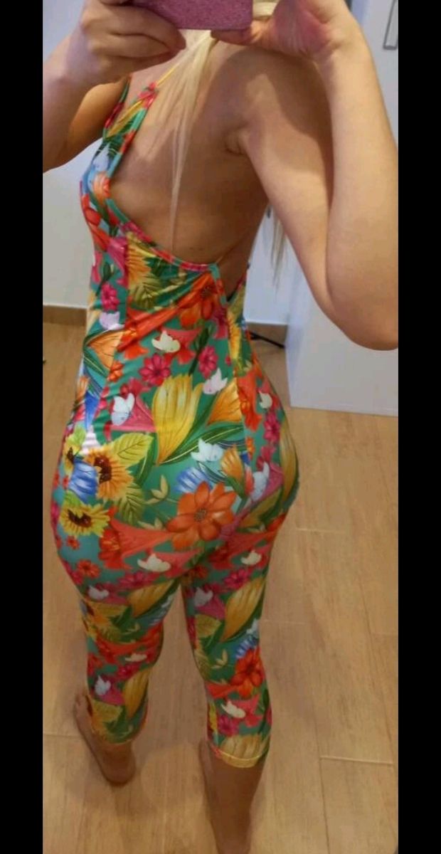 Mono espalda cruzada estampado