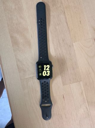 APPLE Watch Series 3, GPS, 42 mm Nike