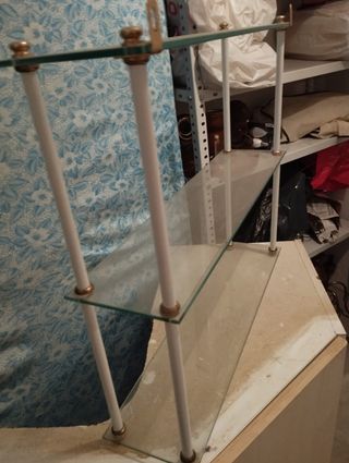 Repisa estantería de tres baldas