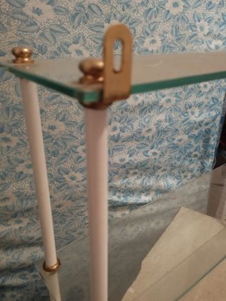 Repisa estantería de tres baldas