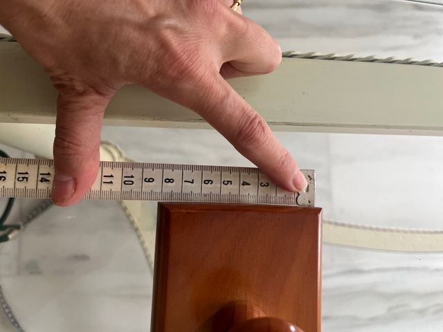 Percha de madera de pino