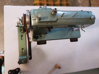Máquina de coser refrey industrial