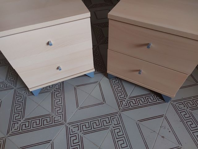 mesillas noche o cajoneras o pequeño sifonier