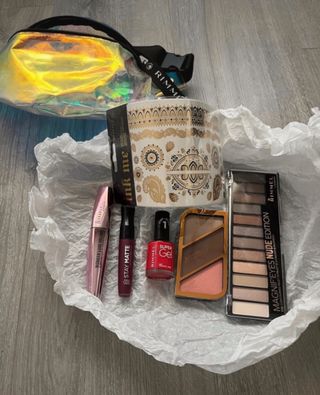 Bandolera cosmeticos Rimmel. SIN ESTRENAR
