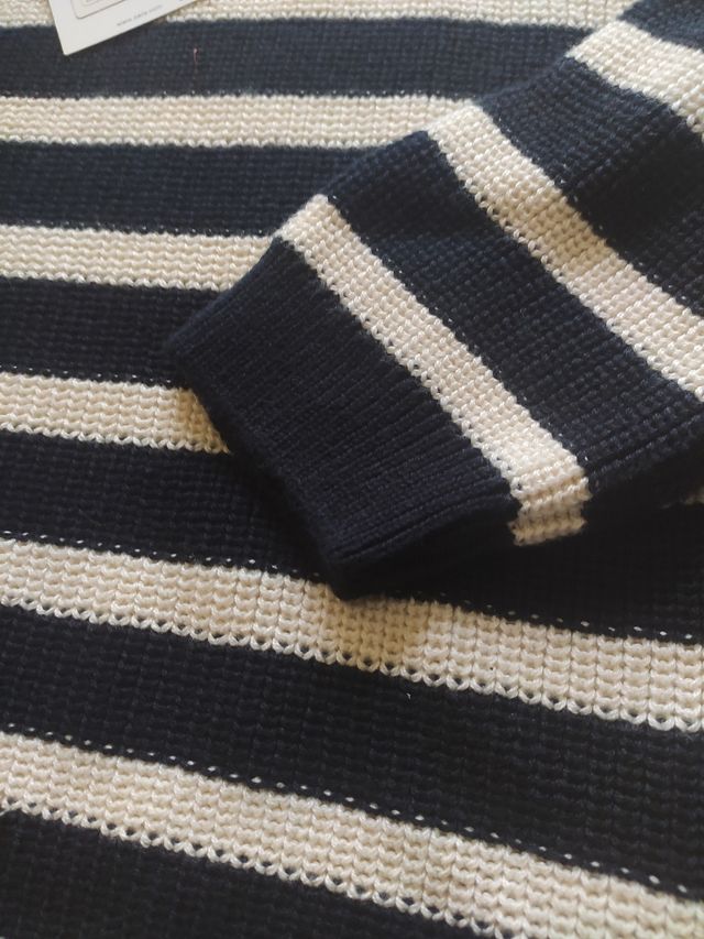 JERSEY RAYAS ZARA NIÑO 8 AÑOS CON ETIQUETA