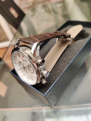 Reloj cronógrafo nuevo