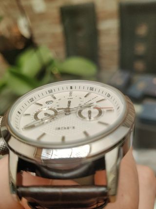 Reloj cronógrafo nuevo