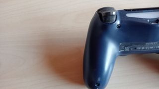 Play Station 4 Slim 1000 GB + mando