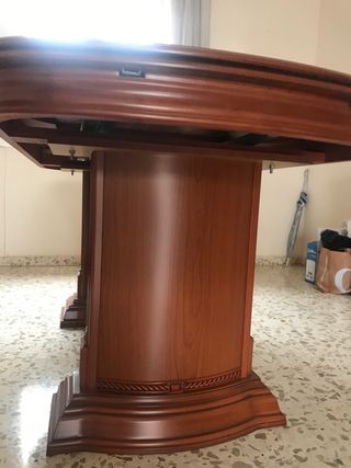 Mesa ampliable. Totalmente nueva