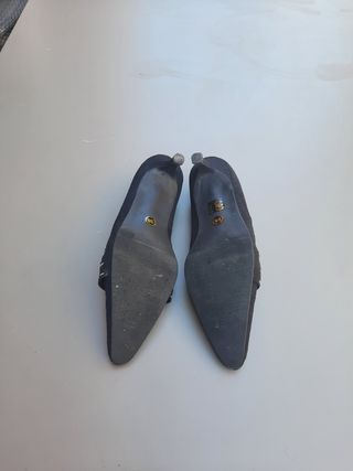 Zapatos Negros de antelina