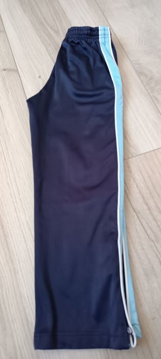 Chándal talla 6 uniforme