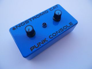Punk Console color azul