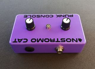 Punk Console color morado