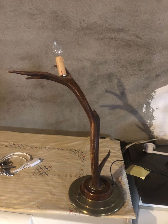 Lámpara artesanal antigua