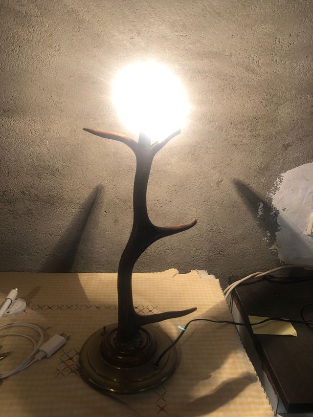 Lámpara artesanal antigua