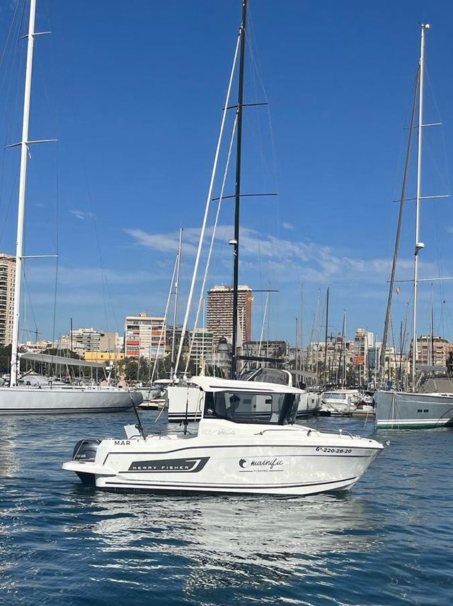 COMPARTE JEANNEAU MERRY FISHER 605  Plan Premium