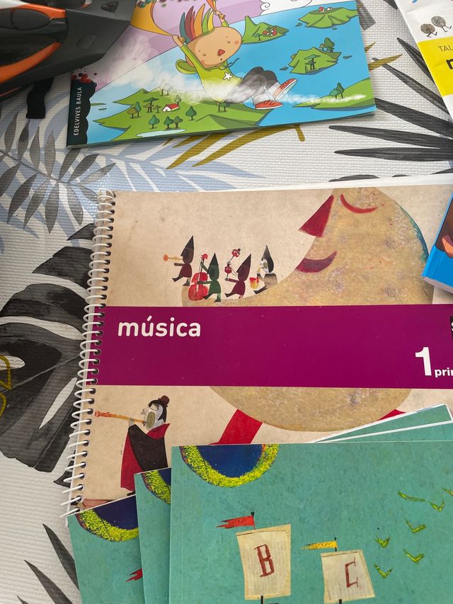 Se regalan libros 1 primaria