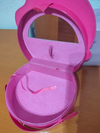 Cada uno 2€ - Joyeros TopModel y LOL Surprise