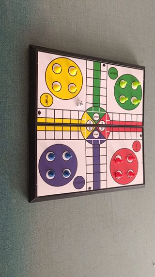 Parchis plegable magnético