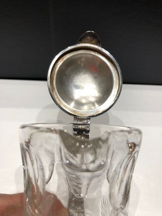 Antigua jarrita de cristal y alpaca