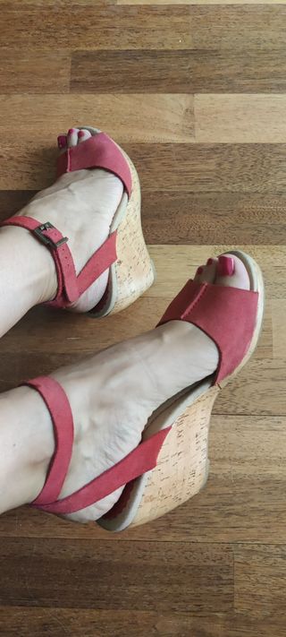 Sandalias cuña Zara Trafaluc 