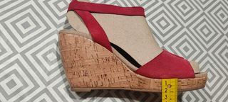 Sandalias cuña Zara Trafaluc 