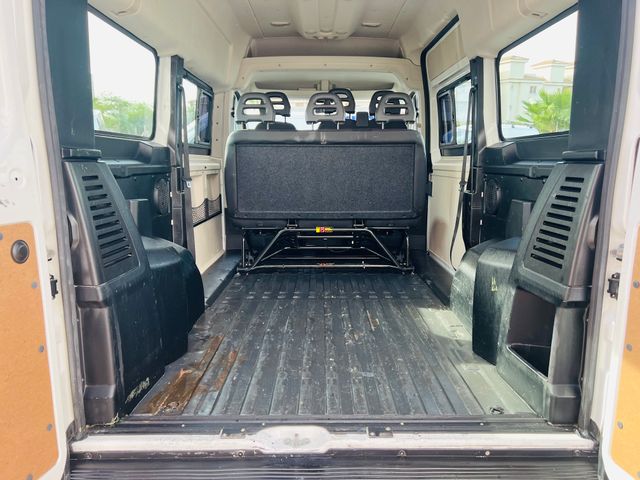 PEUGEOT BOXER COMBI 5/9 PLZ 333 L2H2 BHDI 140 CV S