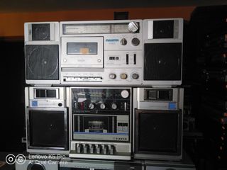 Lote de 5 radio cassettes.